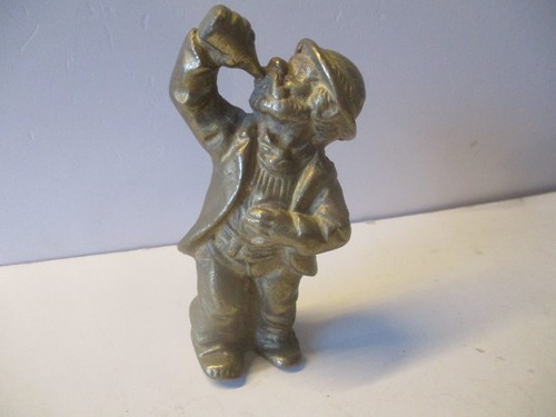 Metallfigur trinkender - metallfigur,