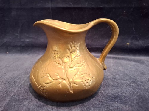 Massiver vintage bronze krug - vintage,