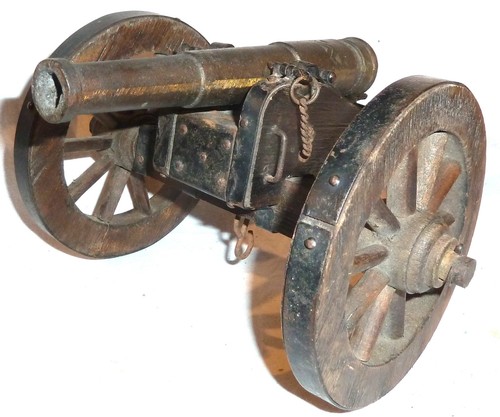 Kanonenmodell mit - kanonenmodell,