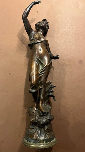 Alt metall figur frau - metall,