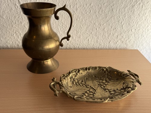 Messing schale mit krug - ,